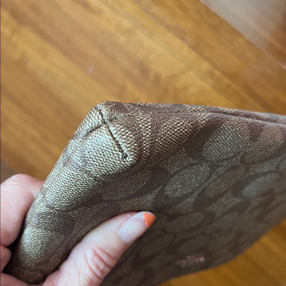 New Coach Crossbody Bag - Brown with orange Accents - Picture 15 of 16